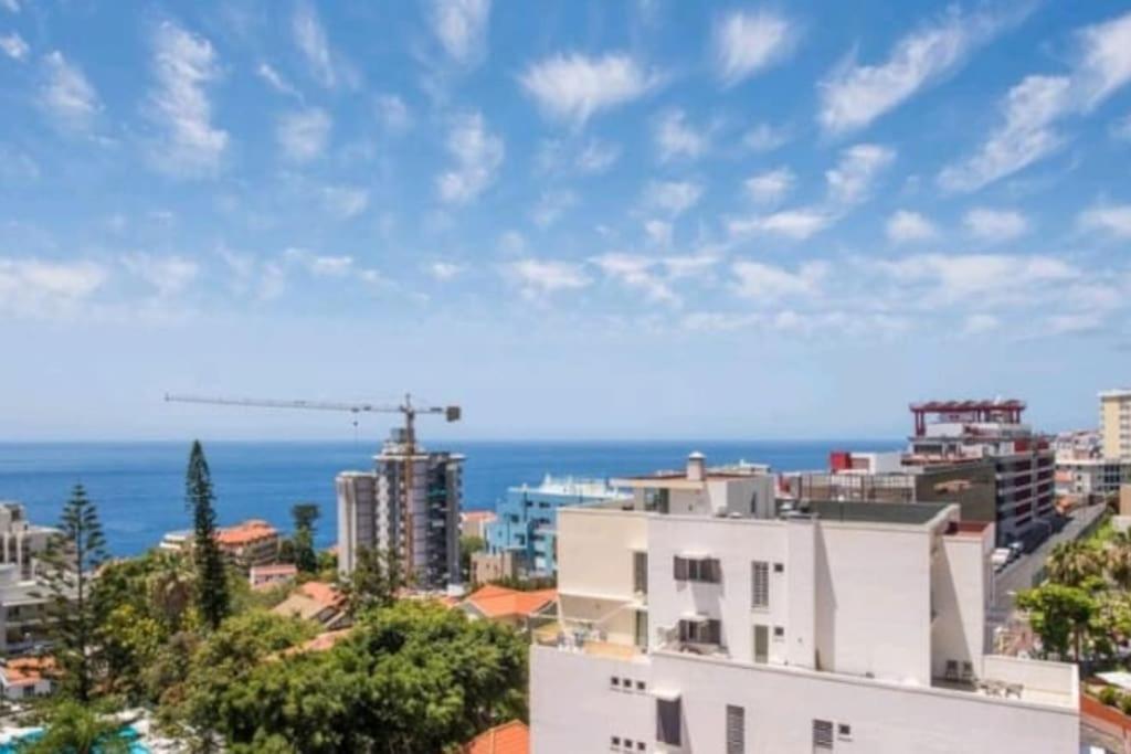 Modern And Cozy Apartment Funchal  Extérieur photo